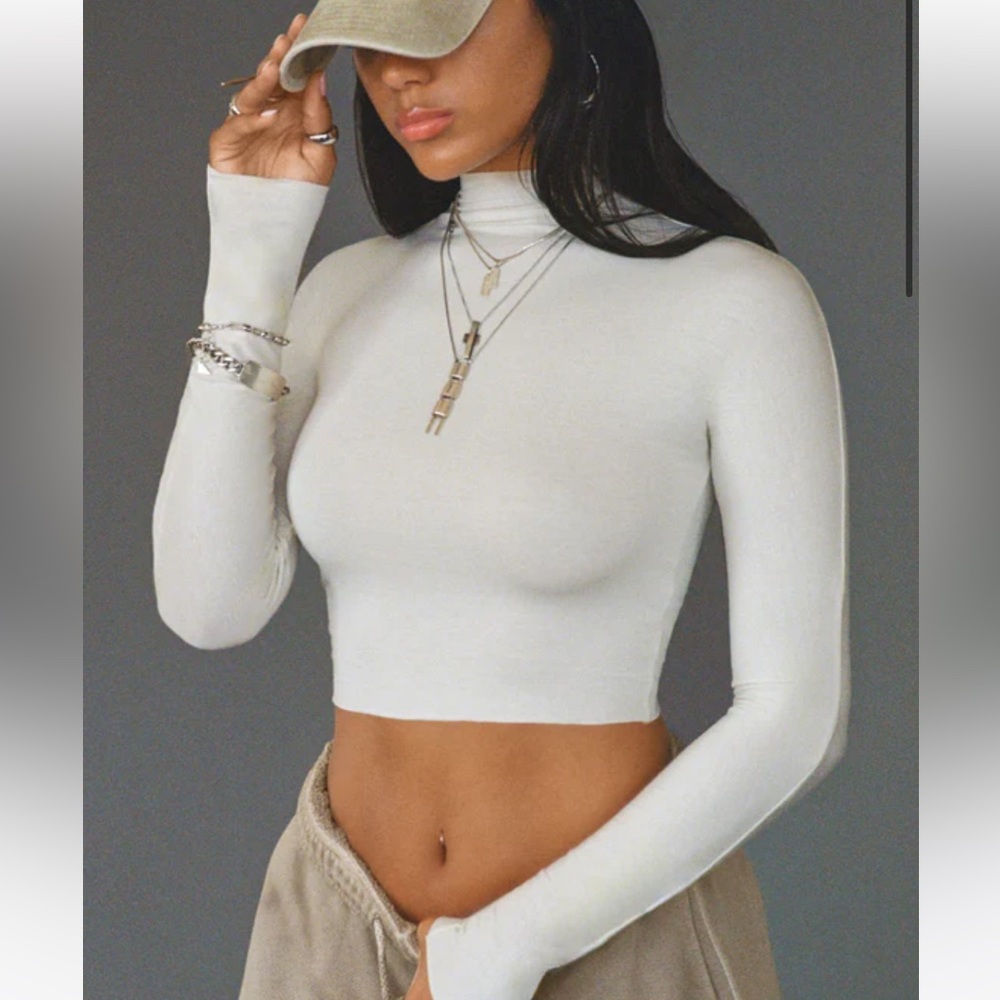 JOAH BROWN cropped mock neck long sleeve set